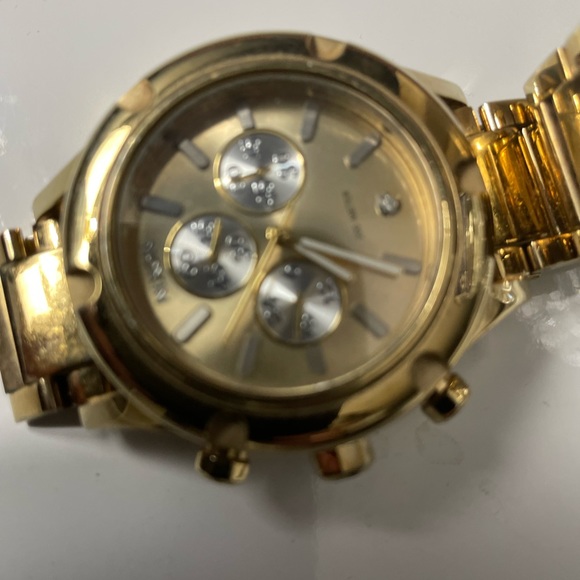 Gold Plated Nixon Watch with Diamond - Picture 4 of 5